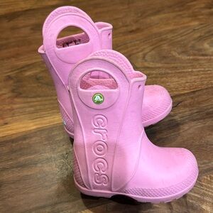 Crocs rain boots size 7T